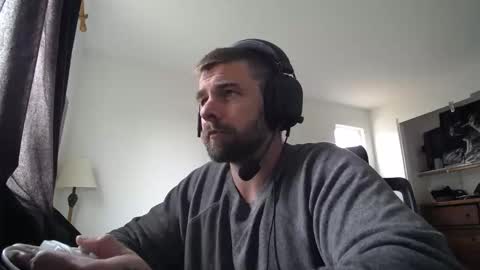 troy online show from 05-03-26, 10:49