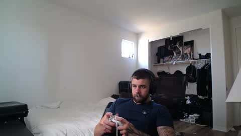 troy online show from 05-08-26, 11:32
