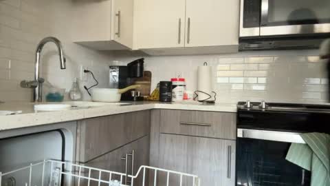 Sapphire the Vixen online show from 03-30-26, 06:42