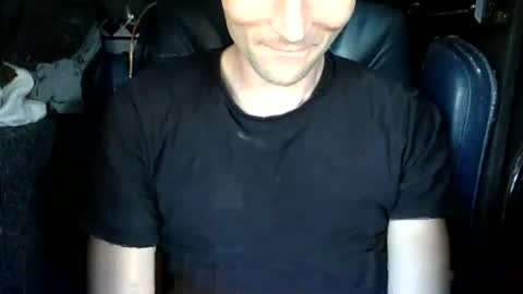 Snapshot of thewhat4567 chatting on 04-15-26, 09:48 thewhat4567 online show from 04-15-26, 09:48