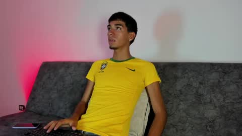 Thiago online show from 04-09-26, 03:06