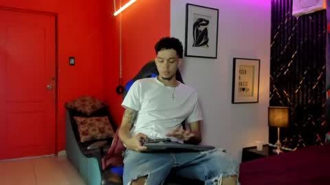 Thiago online show from 04-24-26, 08:00
