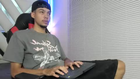 Thiago online show from 05-17-26, 07:32