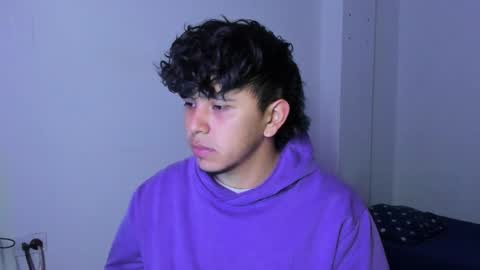 Snapshot of thiago_wc chatting on 01-18-26, 03:10 Thiago online show from 01-18-26, 03:10