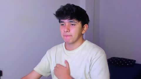 Snapshot of thiago_wc chatting on 03-16-26, 02:43 Thiago online show from 03-16-26, 02:43