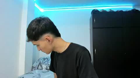 Thiago Wells online show from 12-08-24, 01:46