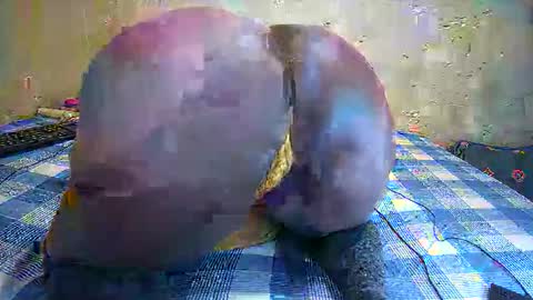 Snapshot of thick_sweet_ass chatting on 01-14-26, 06:08 thick_sweet_ass online show from 01-14-26, 06:08