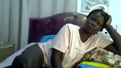Snapshot of thickassvillageebony chatting on 04-27-26, 02:53 thickassvillageebony online show from 04-27-26, 02:53