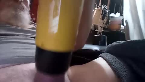 thickcock00088 online show from 04-06-26, 03:46