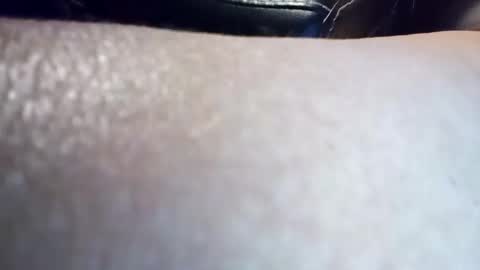 thickcock00088 online show from 04-22-26, 12:28