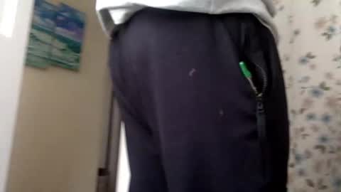 Snapshot of thickhead696 chatting on 03-18-26, 03:04 thickhead696 online show from 03-18-26, 03:04
