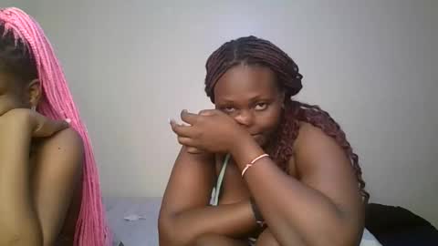 Snapshot of thicky_rue chatting on 03-08-26, 02:04 Rue online show from 03-08-26, 02:04