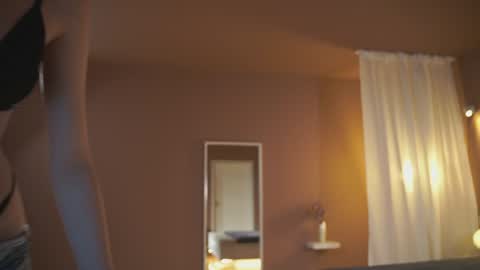 Snapshot of this_is_lilly chatting on 06-20-26, 04:32 Lilly online show from 06-20-26, 04:32