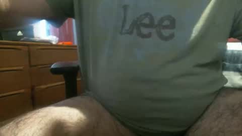 Snapshot of thomas0032 chatting on 10-30-25, 10:10 thomas0032 online show from 10-30-25, 10:10