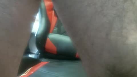 Snapshot of thomas0032 chatting on 03-10-26, 10:15 thomas0032 online show from 03-10-26, 10:15