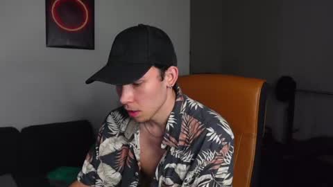THOMAS BRONS online show from 06-30-26, 04:19