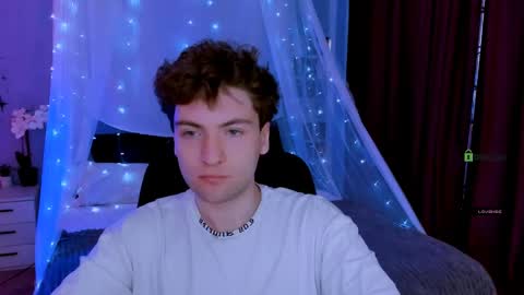 thomas_crow online show from 03-28-26, 09:42