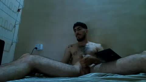 thomas_ks11 online show from 07-02-26, 09:26