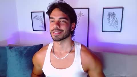 Snapshot of thomas_spellman chatting on 12-14-25, 09:52 thomas_spellman online show from 12-14-25, 09:52