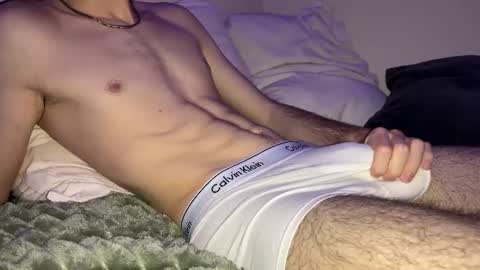 Snapshot of thomas_xxx18 chatting on 07-13-26, 08:00 thomas xxx18 online show from 07-13-26, 08:00