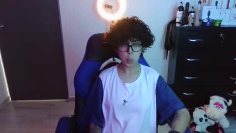 VALERIA online show from 10-13-25, 07:25