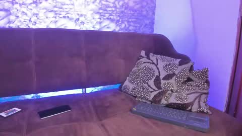 thomass_conor online show from 02-15-25, 02:44