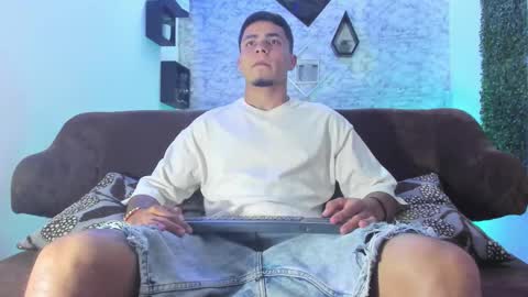 thomass_conor online show from 10-20-25, 10:10