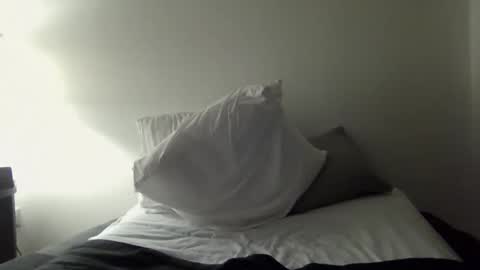 Snapshot of thomster1972good chatting on 04-07-26, 09:48 Tom online show from 04-07-26, 09:48