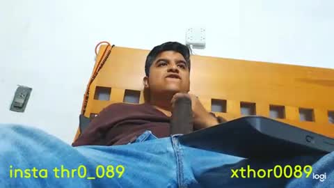 Snapshot of thor0200 chatting on 05-13-26, 04:32 thor0200 online show from 05-13-26, 04:32