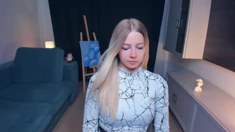 Snapshot of thoracarter chatting on 05-22-26, 10:10 thoracarter online show from 05-22-26, 10:10