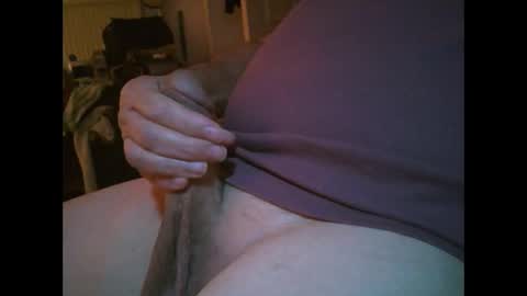 Snapshot of throbbing1 chatting on 10-09-25, 07:17 throbbing1 online show from 10-09-25, 07:17