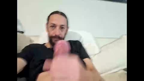 Snapshot of throbster513 chatting on 01-15-26, 11:04 throbster513 online show from 01-15-26, 11:04