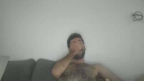 Snapshot of throwawayyourgun chatting on 11-23-25, 03:34 Luka online show from 11-23-25, 03:34