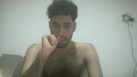 Snapshot of throwawayyourgun chatting on 01-06-26, 06:00 Luka online show from 01-06-26, 06:00