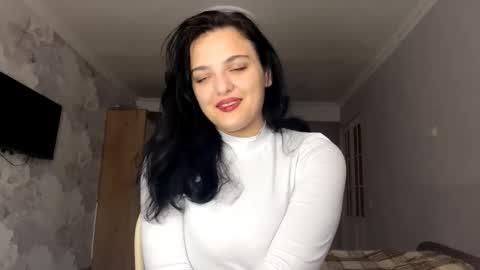 Snapshot of tiameakin chatting on 11-13-25, 09:30 Mary online show from 11-13-25, 09:30