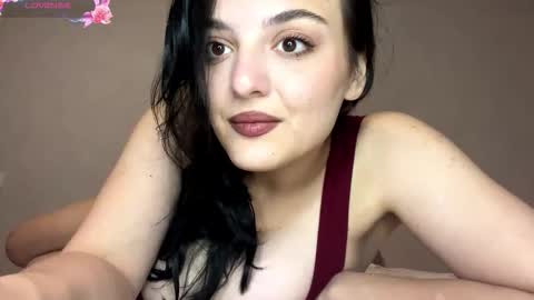 Snapshot of tiameakin chatting on 12-13-25, 08:58 Mary online show from 12-13-25, 08:58