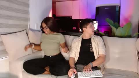 tiana naveen online show from 03-25-26, 02:28