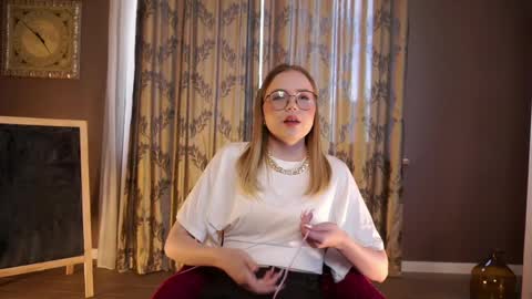 Jane online show from 04-01-26, 11:33