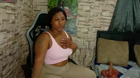 Snapshot of tifanny_fiire chatting on 05-11-26, 12:44 leidy online show from 05-11-26, 12:44