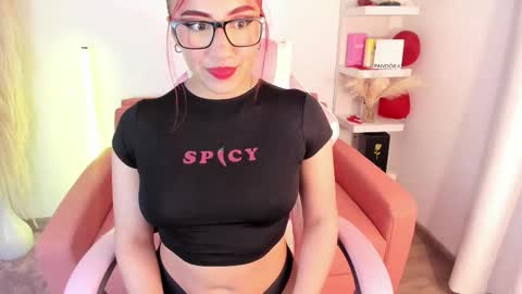 Tiffany online show from 03-09-26, 01:53