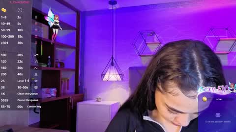 Snapshot of tifanywolff chatting on 04-01-26, 03:18 tifanny online show from 04-01-26, 03:18