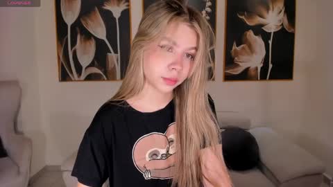Tiffanny Sins online show from 05-30-26, 05:43