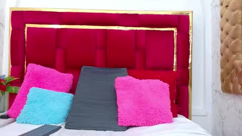 tiffannyvalentine online show from 03-26-26, 01:06