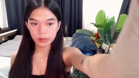 tiffany_amberx online show from 04-07-26, 05:24