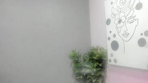 tiffany_mendez online show from 01-07-26, 12:07