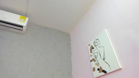 tiffany_mendez online show from 07-04-26, 12:00