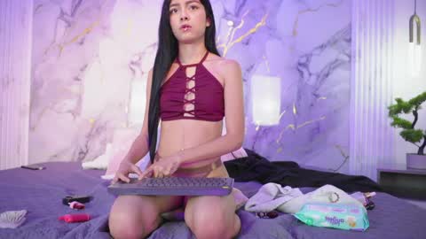 Snapshot of tiffany_yi chatting on 06-03-26, 01:46 tiffany_yi online show from 06-03-26, 01:46