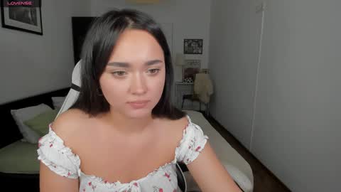  Tiffany  online show from 12-17-24, 10:32