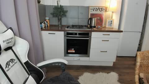  Tiffany  online show from 01-14-25, 10:38