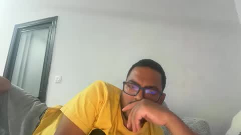 Snapshot of tigertinku chatting on 05-17-26, 06:04 tigertinku online show from 05-17-26, 06:04